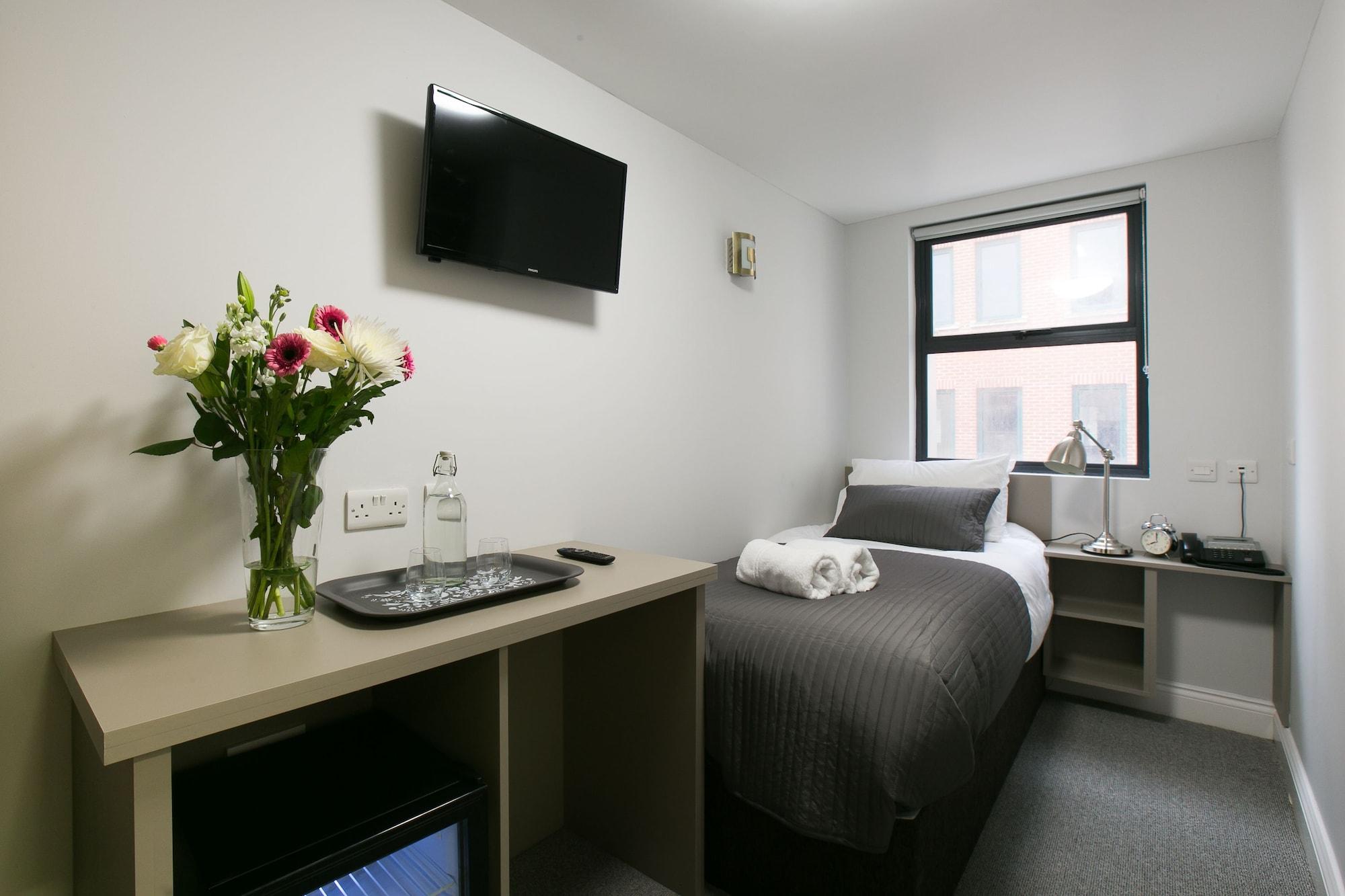 Belvilla Ilford Hill Hotel London Exterior foto