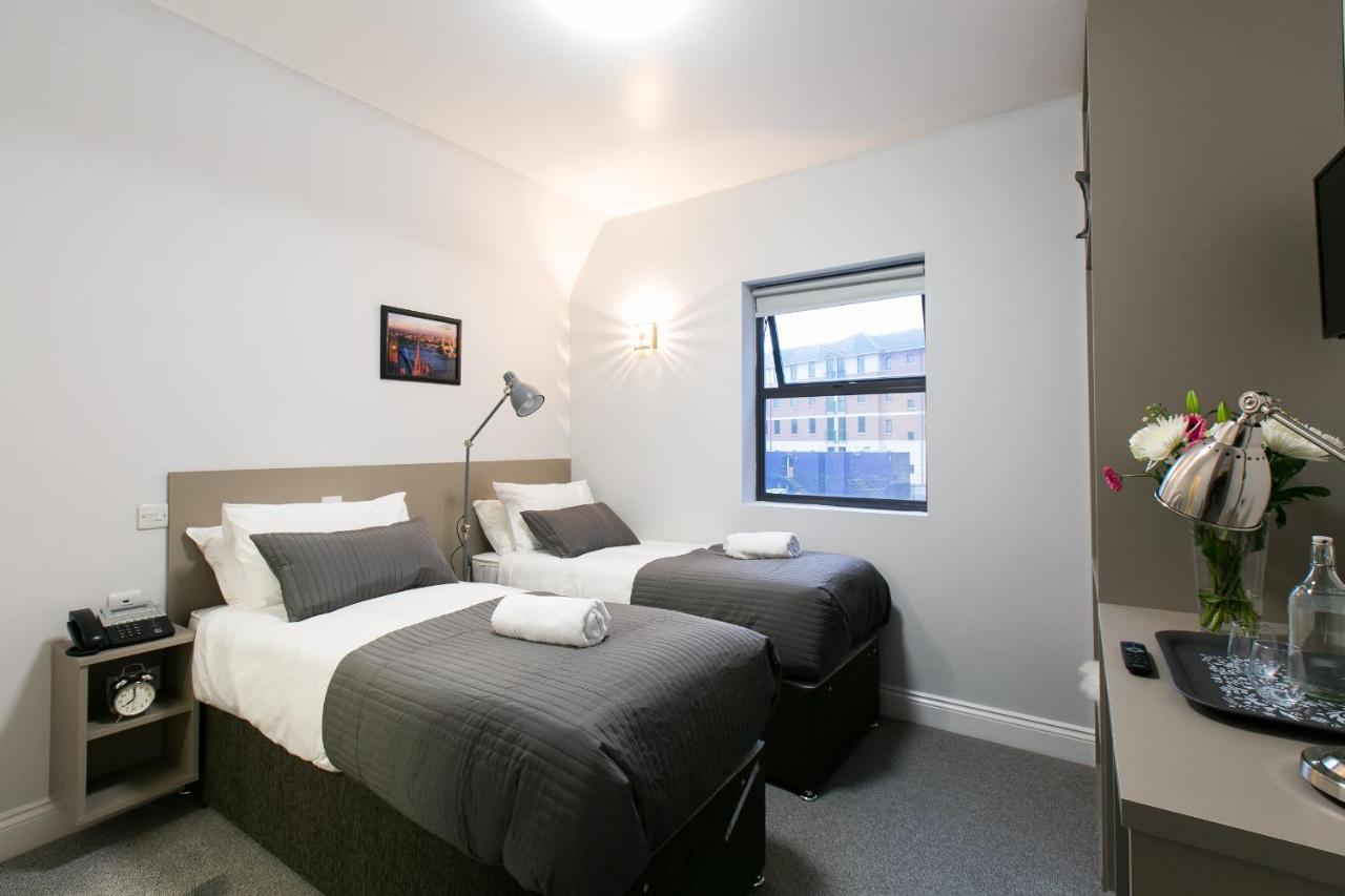 Belvilla Ilford Hill Hotel London Exterior foto